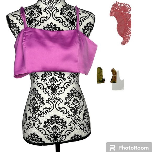 NWOT House of Harlow 1960 Satin (like) Crop Halter Top Purple - Picture 1 of 8